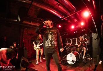 Makhaira - Photo by Natalie