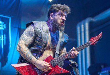 Manntra - Photo By Peti