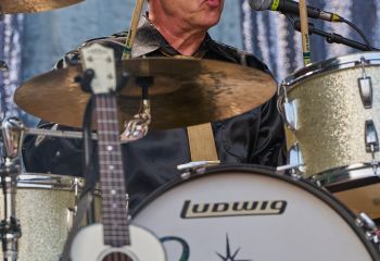 me-first-and-the-gimme-gimmes-greenfield-2025-7r502223