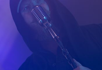 Misaligned - Photo by Dänu