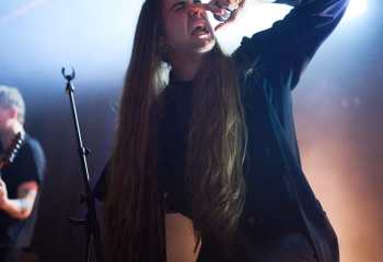 Múr - Photo By Peti
