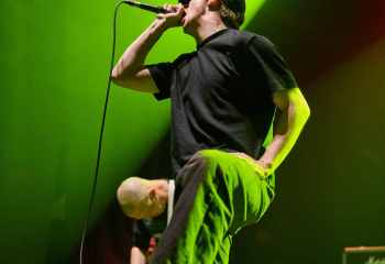 20.00  Neckbreakker - Photo By Peti