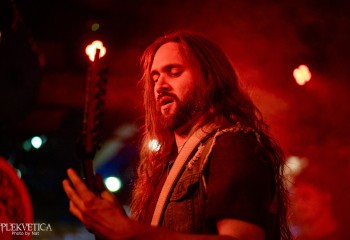 Never - Photo by Natalie