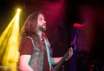 Never - Photo by Natalie