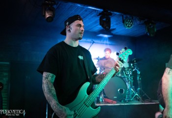 Never - Photo by Natalie