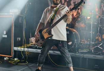 No Face No Case - Photo By Peti