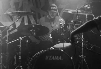 No Face No Case - Photo By Peti