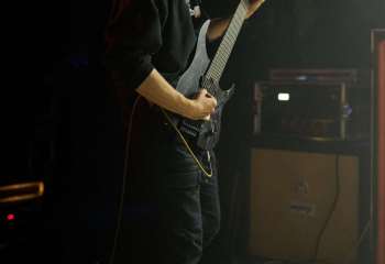 No Face No Case - Photo By Peti