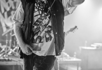 No Face No Case - Photo By Peti