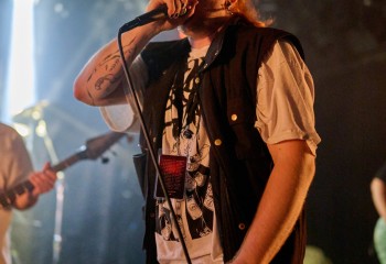 No Face No Case - Photo By Peti