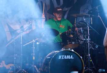 No Face No Case - Photo By Peti