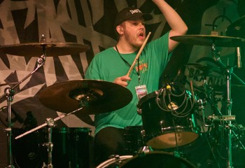 No Face No Case - Photo By Peti