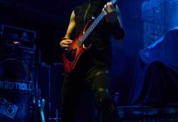 Null Positiv - Photo By Peti