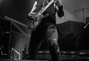 Null Positiv - Photo By Peti