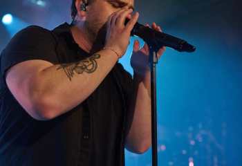 Of Virtue - Photo By Peti