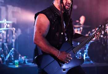 Of Virtue - Photo By Peti