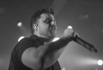 Of Virtue - Photo By Peti