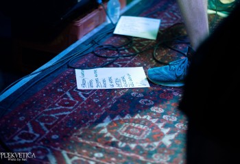 Oral Fistfuck - Photo by Natalie