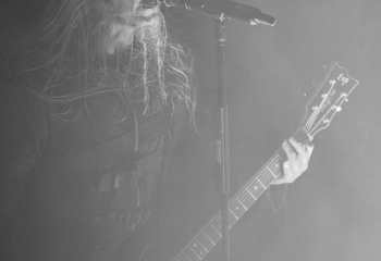 Pain - Photo By Peti