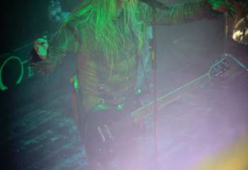 Pain - Photo By Peti