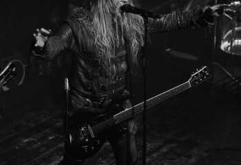 Pain - Photo By Peti