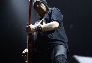 Phil Campbell and the Bastard Sons - Photo by Natalie