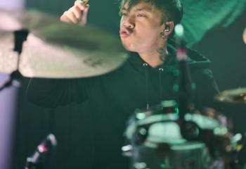 POINT NORTH - Photo By Peti