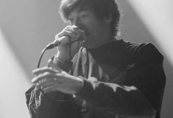 POINT NORTH - Photo By Peti