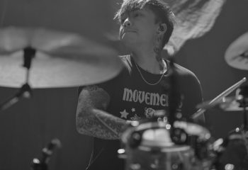 POINT NORTH - Photo By Peti