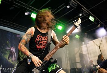 Public Grave - Photo by Natalie