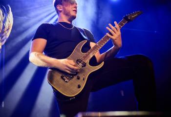 Roses of Thieves - Photo By Peti