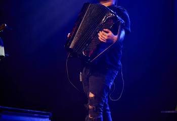 Roses of Thieves - Photo By Peti