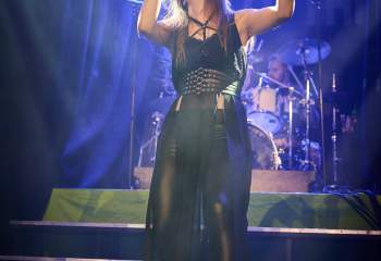 Roses of Thieves - Photo By Peti