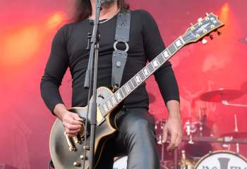 20.40 Rotting Christ - Photo By Peti