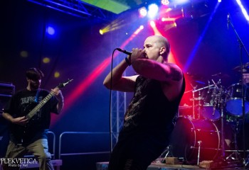 Short Bus Pile Up - Photo by Natalie