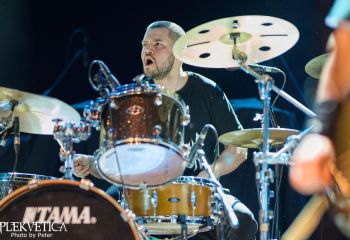 SKIN ON FLESH - Photo By Peti