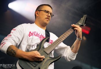 Slowly Rotten - Photo by Natalie