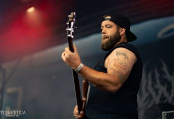 Slowly Rotten - Photo by Natalie