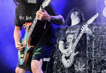 19.55 Soulfly - Photo By Peti