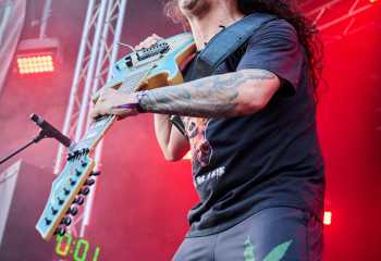 19.55 Soulfly - Photo By Peti