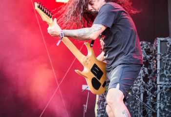 19.55 Soulfly - Photo By Peti