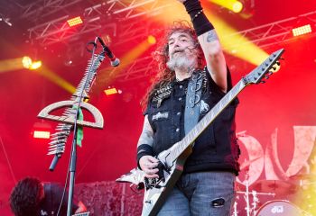 19.55 Soulfly - Photo By Peti