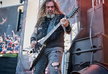 19.55 Soulfly - Photo By Peti