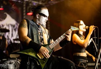 Stormcrow - Photo by Natalie