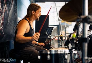 Sucking Leech - Photo by Natalie