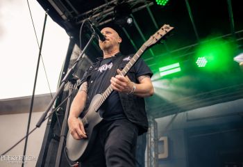 Sucking Leech - Photo by Natalie