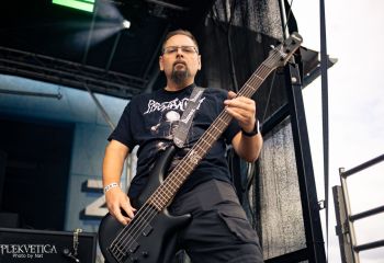 Sucking Leech - Photo by Natalie