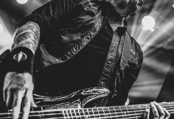 Halo Effect - Photo by Tuomas