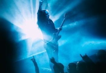 Halo Effect - Photo by Tuomas