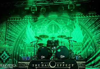 21.45 The Halo Effect - Photo By Peti